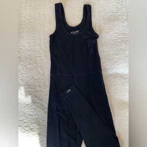 SET ACTIVE sportbody sportysuit